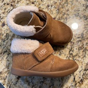 Ugg toddler boots (Nolen)